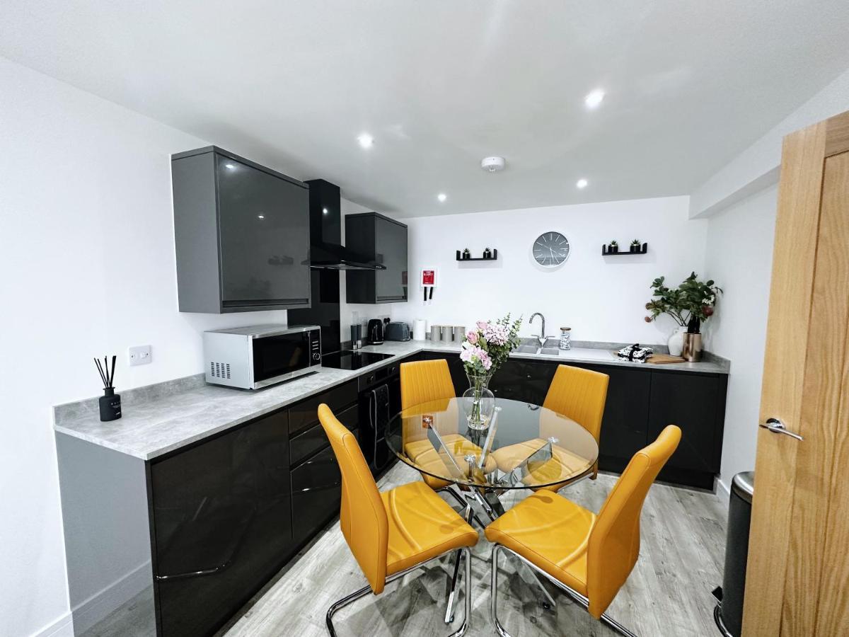 The Atlantis - Tower Apartments Great Yarmouth Bagian luar foto