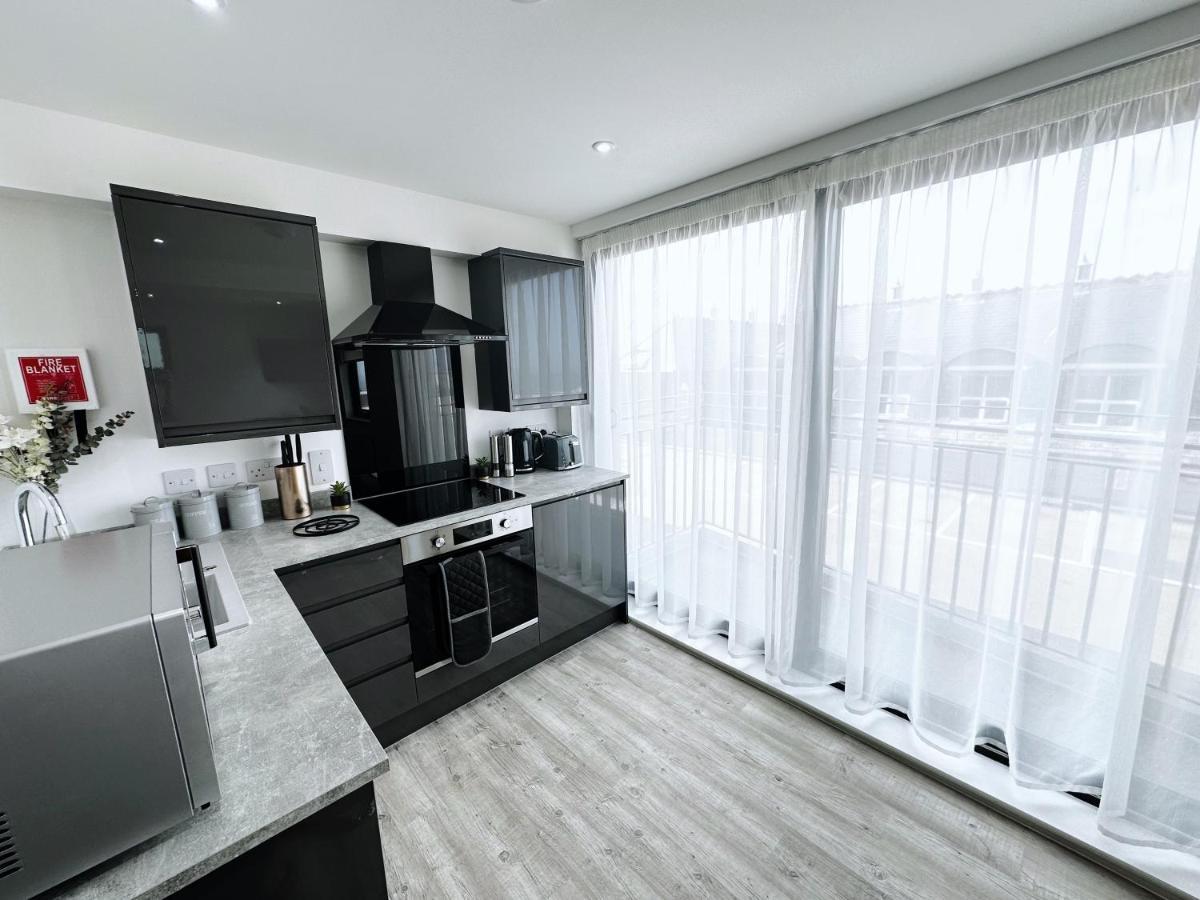 The Atlantis - Tower Apartments Great Yarmouth Bagian luar foto